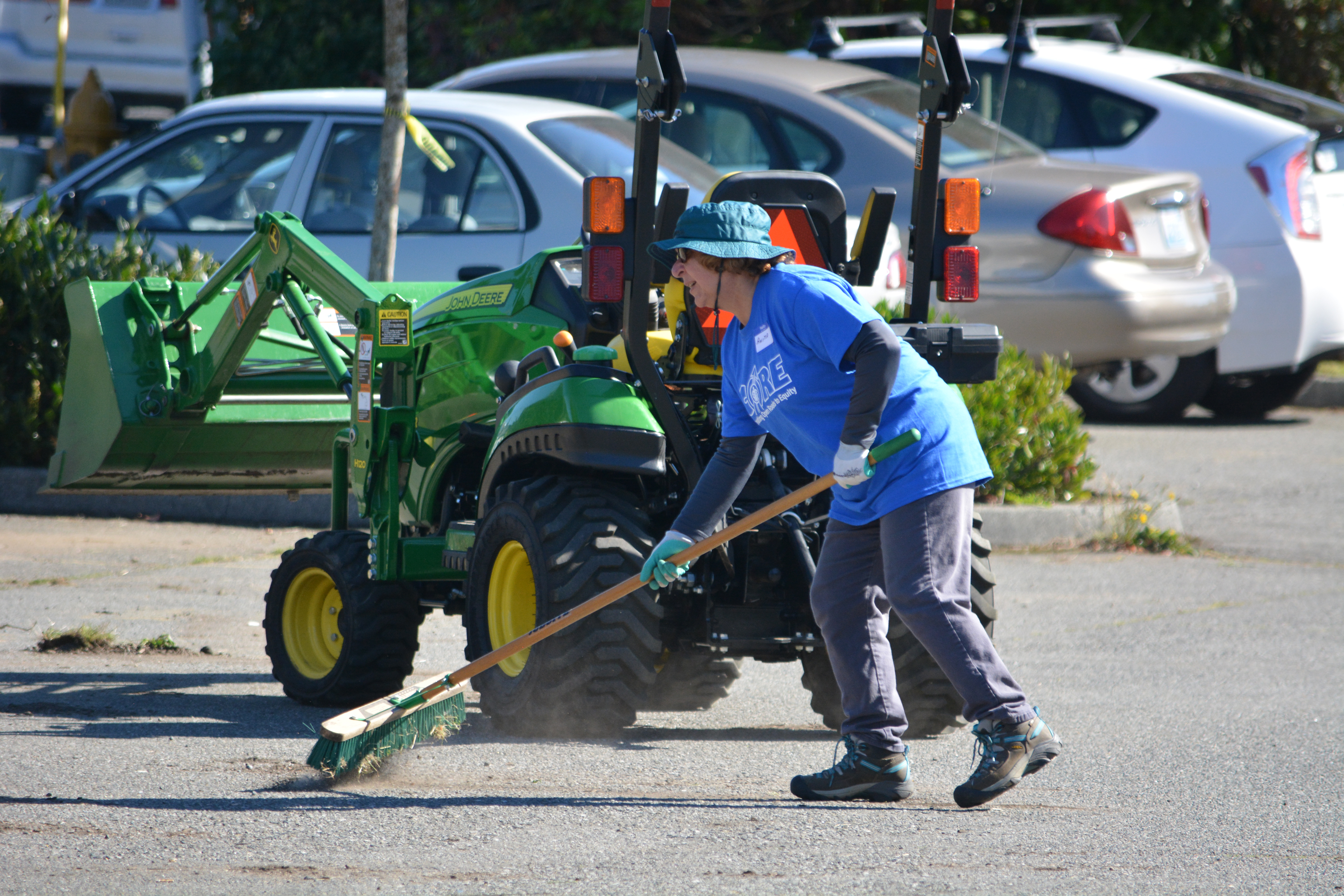 Volunteer at Casino Road